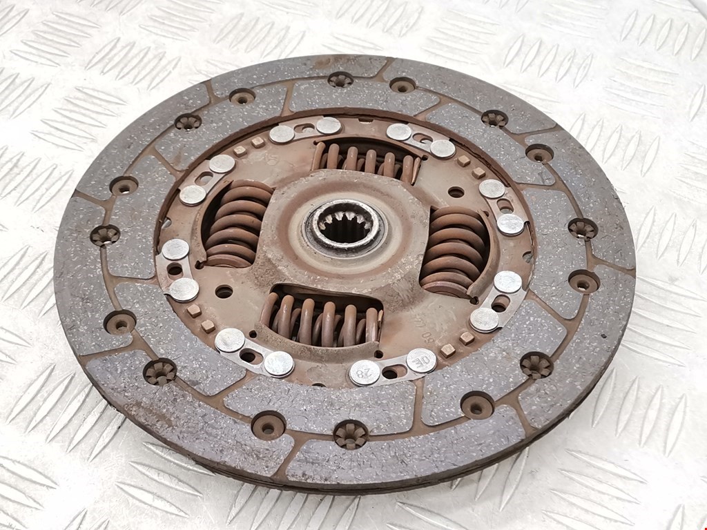 Маховик (демпфер сцепления) OPEL Astra J 2009-2017