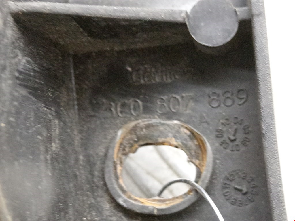 Кронштейн переднего бампера левый VOLKSWAGEN Passat B6 2005-2011