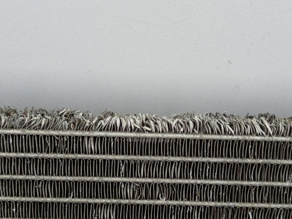 Радиатор кондиционера VOLKSWAGEN Passat B6 2005-2011