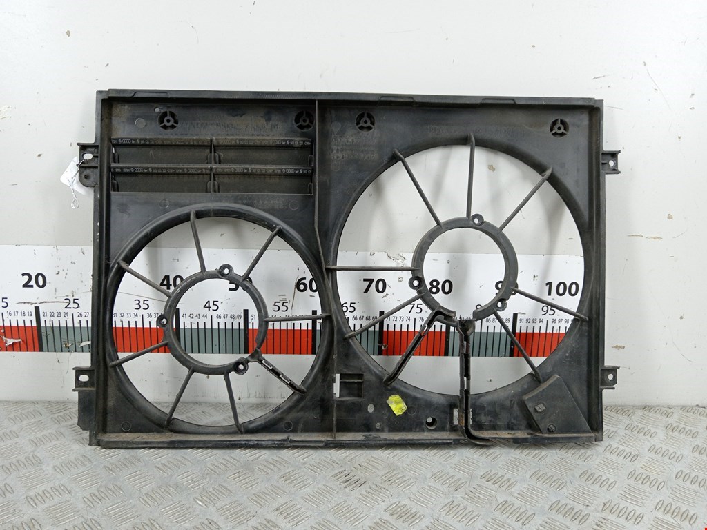 Диффузор вентилятора Volkswagen Passat 6 (2005-2010)