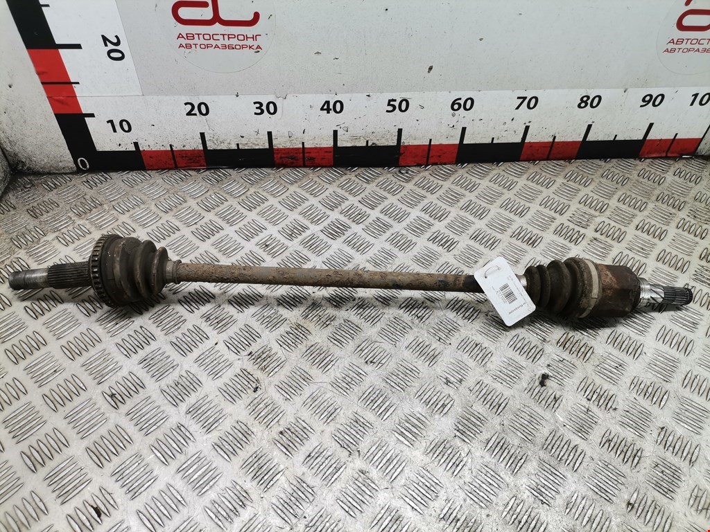 Полуось (привод, приводной вал) задняя правая NISSAN X-Trail T30 2000-2007