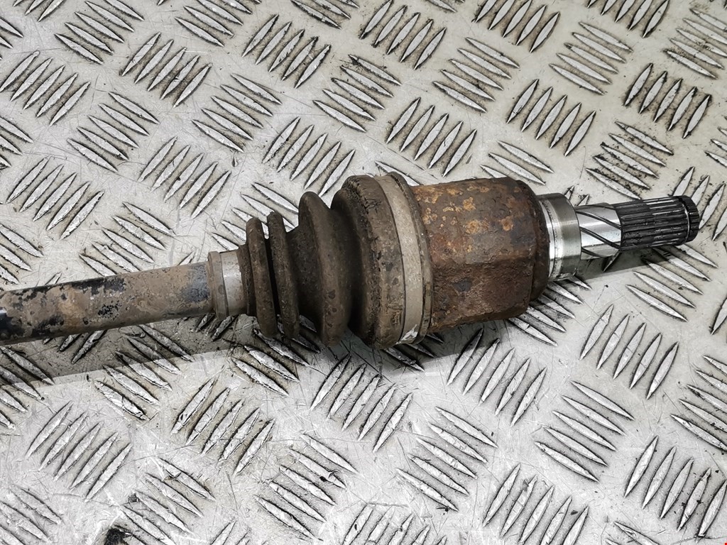 Полуось (привод, приводной вал) задняя левая NISSAN X-Trail T30 2000-2007