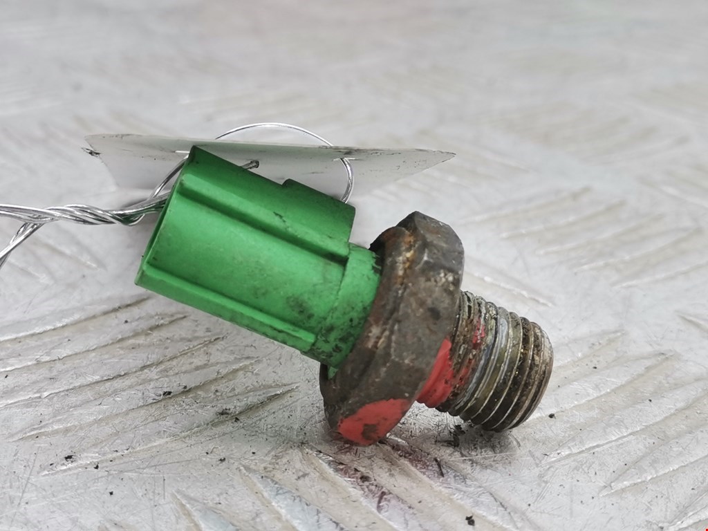 Датчик давления масла Mazda 6 GG (2002-2008)