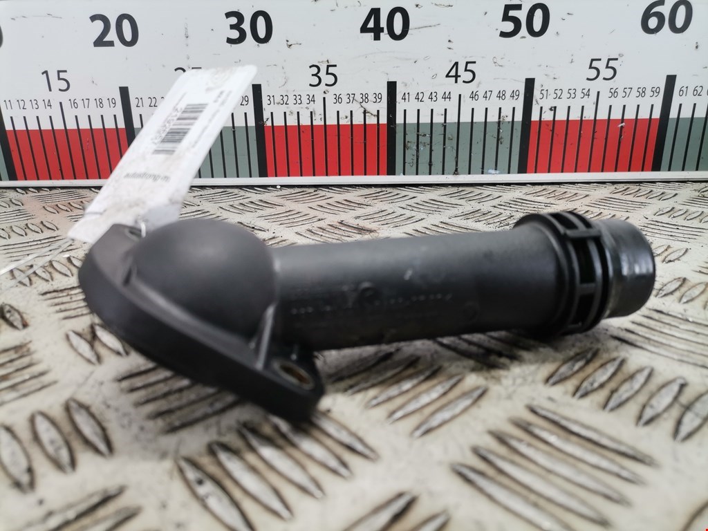 Корпус термостата VOLKSWAGEN Passat B5 1997-2005