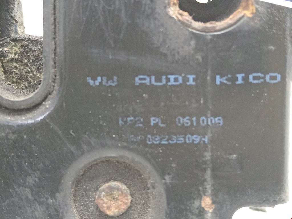 Замок капота AUDI A3 8P 2003-2013