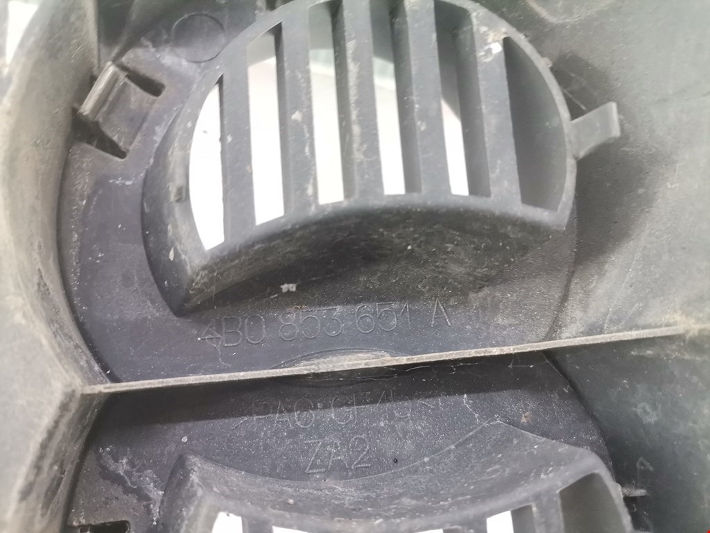 Решетка радиатора AUDI A6 C5 1997-2004