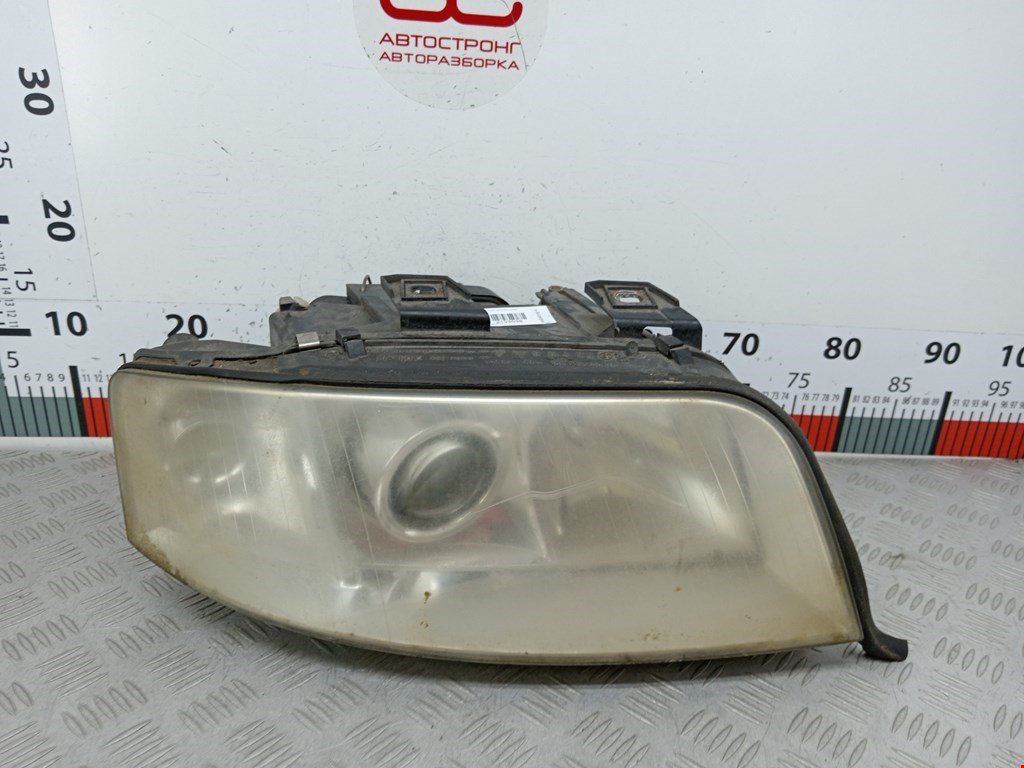 Фара правая AUDI A6 C5 1997-2004