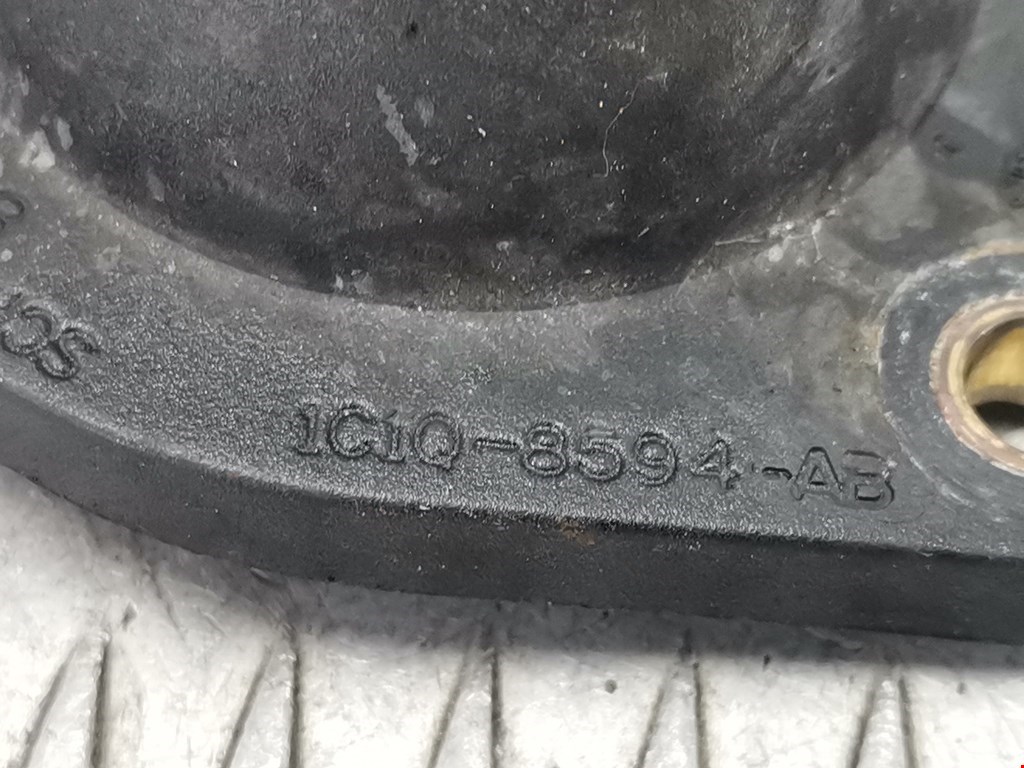Корпус термостата FORD Transit 2000-2006
