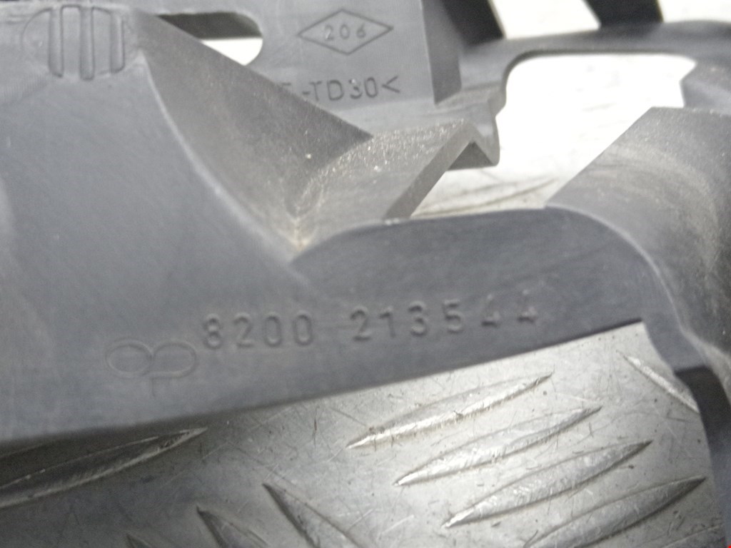 Кронштейн фары левый RENAULT Modus 2004-2012