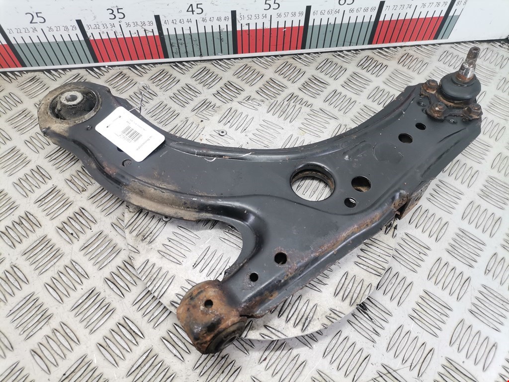 Рычаг передний левый VOLKSWAGEN Golf IV 1997-2003