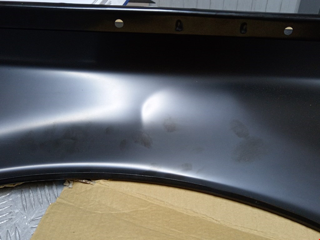 Крыло переднее правое BMW 3er E36 1991-2000