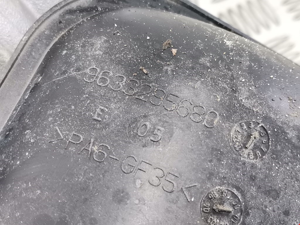 Коллектор впускной CITROEN C8 2002-2014