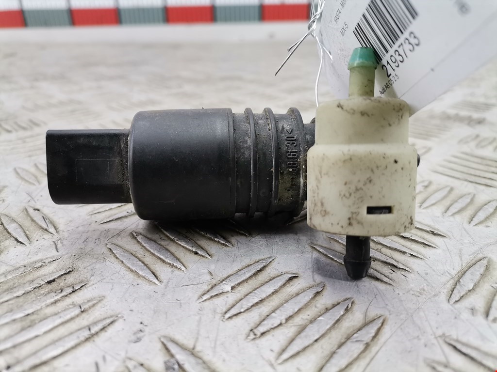 Насос (моторчик) омывателя Audi A6 C5 Allroad (2000-2006)