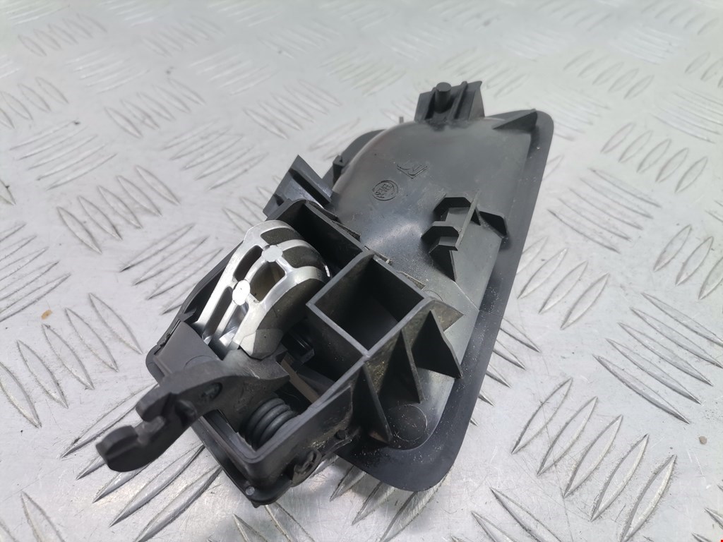 Ручка дверная передняя внутренняя левая CITROEN C8 2002-2014