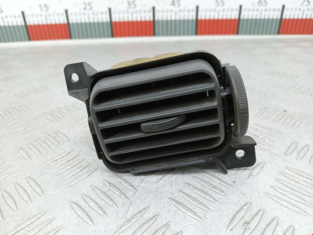 Дефлектор воздушный MAZDA Premacy CP 1999-2004