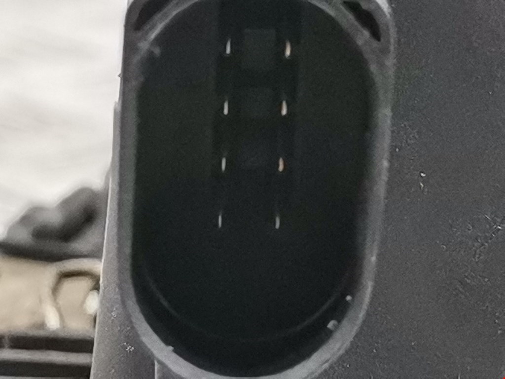 Замок двери передней правой VOLKSWAGEN Golf IV 1997-2003