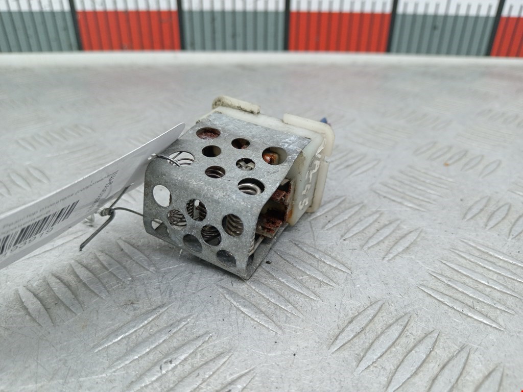 Резистор отопителя (сопротивление печки) OPEL Astra H/Family 2004-2015