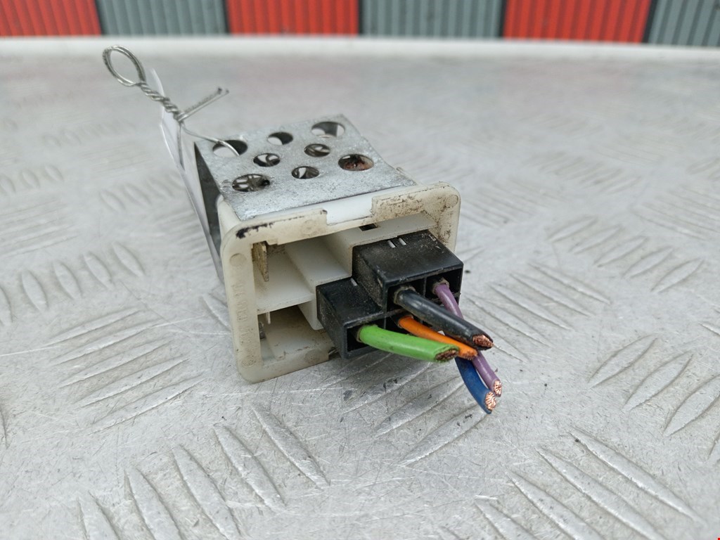 Резистор отопителя (сопротивление печки) OPEL Astra H/Family 2004-2015