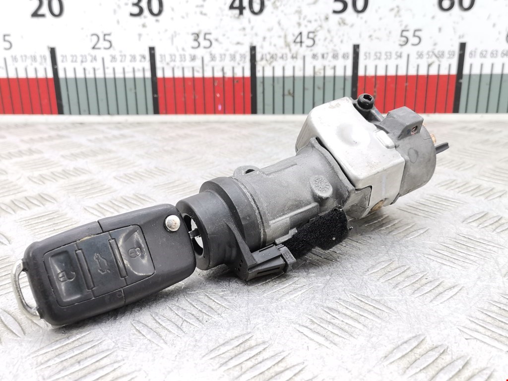 Замок зажигания VOLKSWAGEN Passat B5 1997-2005