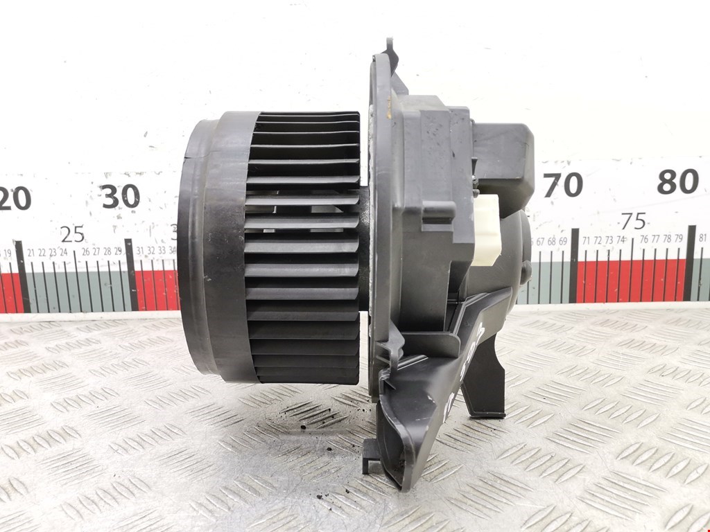 Моторчик (мотор) отопителя салона VOLVO V70 II 2000-2007