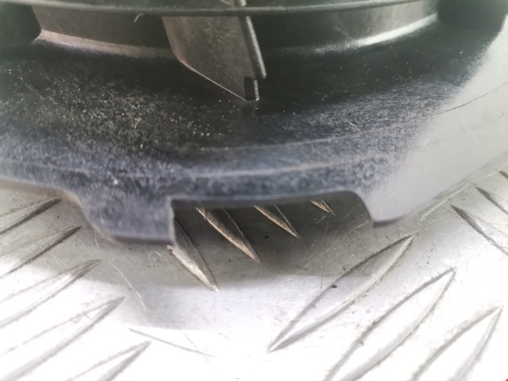 Динамик MERCEDES-BENZ E-Class W211, S211 2002-2009