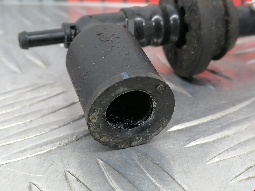 Трубка вакуумная SKODA Fabia MK2 5J 2007-2014