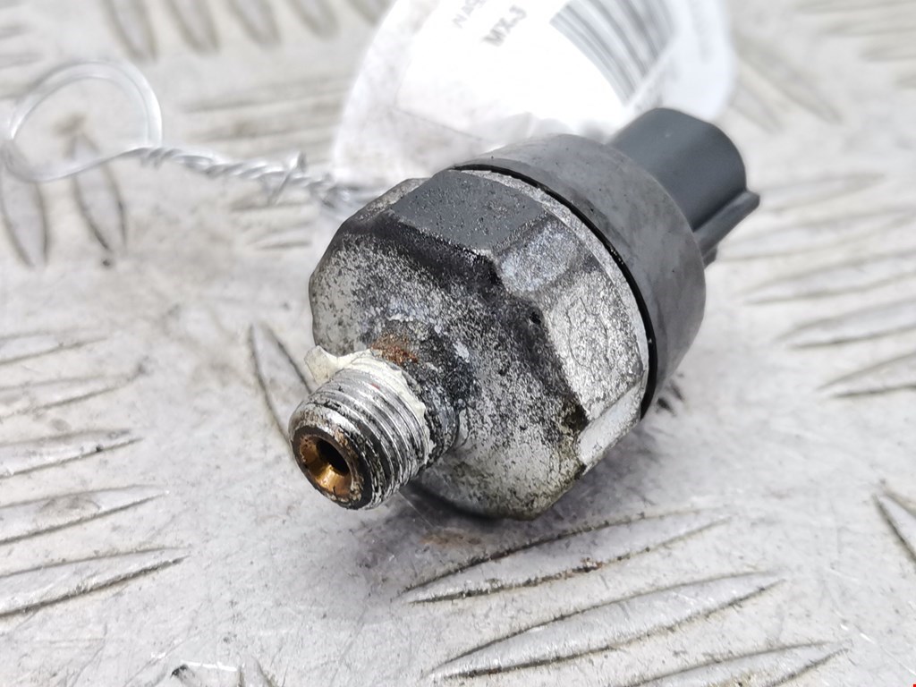 Датчик давления масла NISSAN Note E11 2005-2014