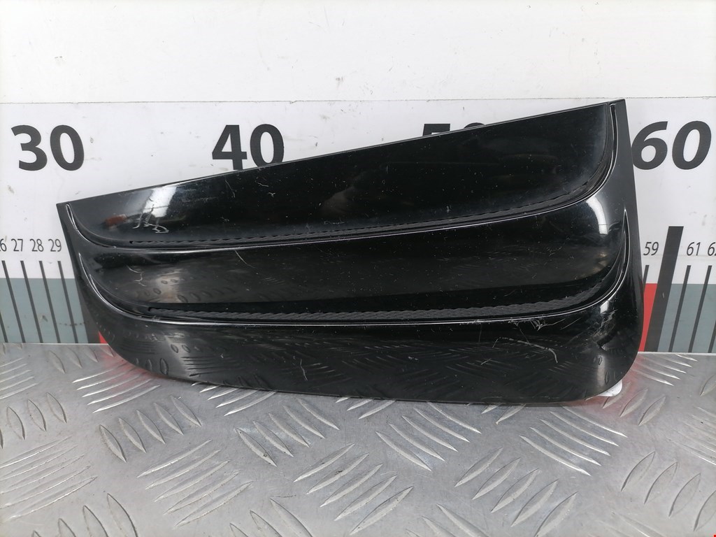 Накладка декоративная (молдинг) крыла переднего правого Hyundai Coupe 2 (2002-2009)