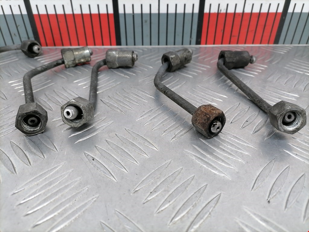 Трубка топливная CHRYSLER Voyager IV RG 2001-2007