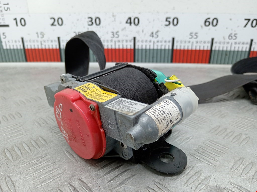 Ремень безопасности передний левый MAZDA Premacy CP 1999-2004