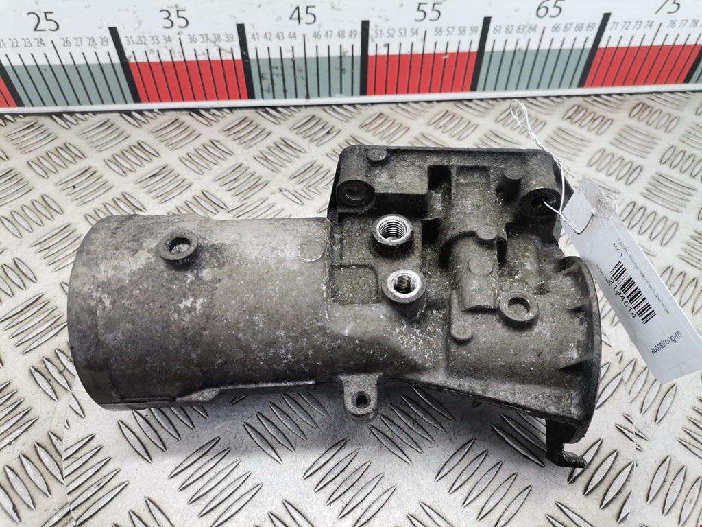 Корпус масляного фильтра Skoda Fabia 1 (1999-2007)