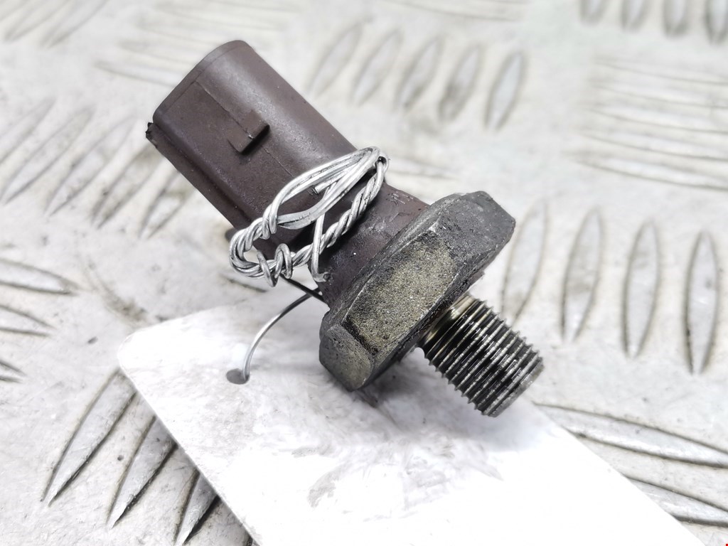 Датчик давления масла Skoda Fabia 1 (1999-2007)