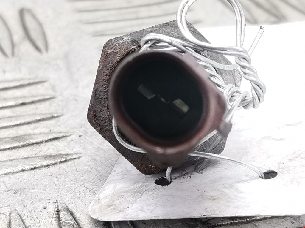 Датчик давления масла SKODA Fabia MK1 1999-2006