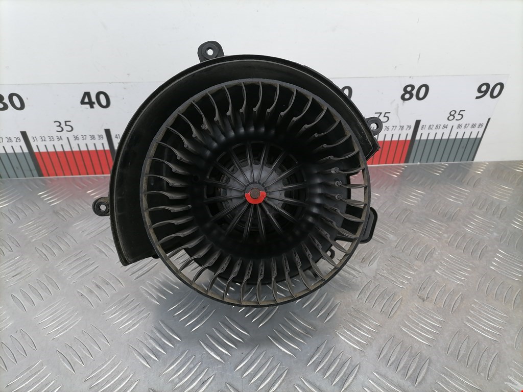 Моторчик (мотор) отопителя салона OPEL Astra G 1998-2005