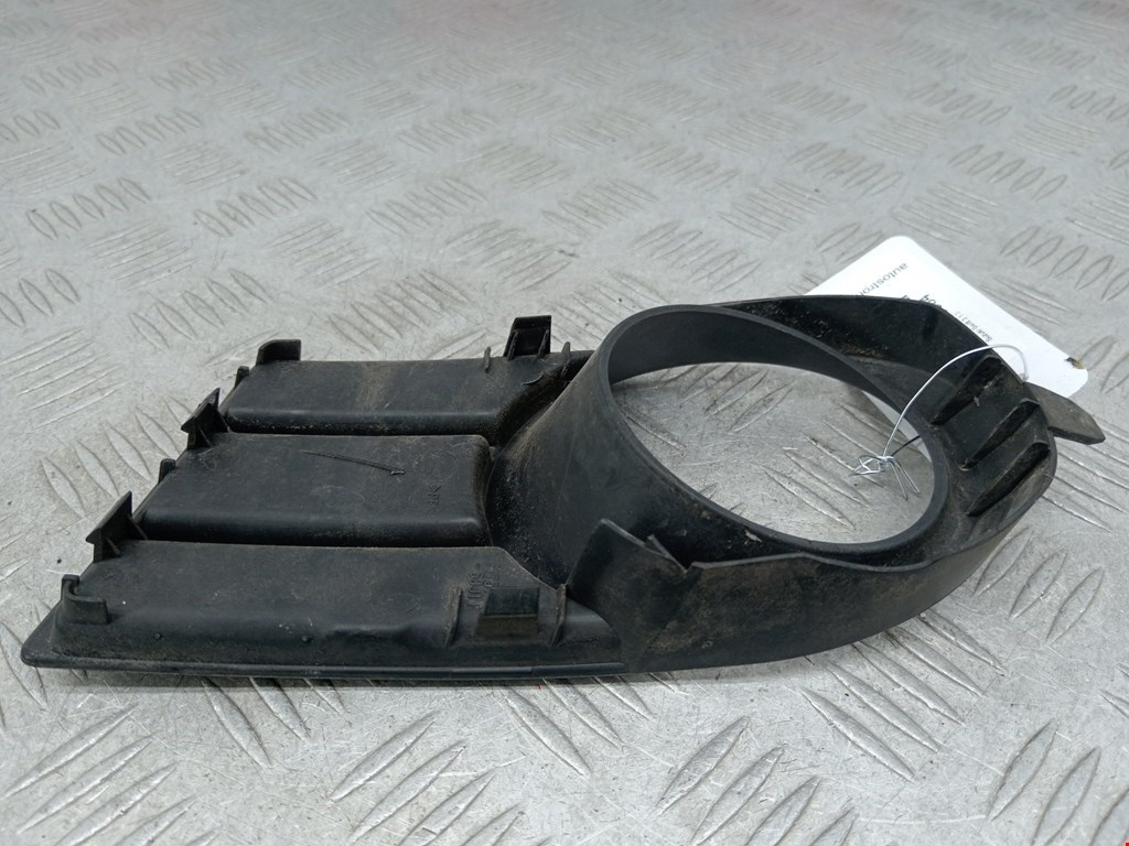 Решетка в бампер SUZUKI Swift 2004-2010