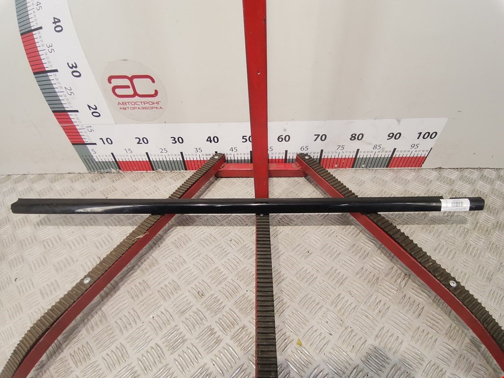 Накладка декоративная (молдинг) стекла двери передней левой Mercedes C-Class (W203) (2000-2008)