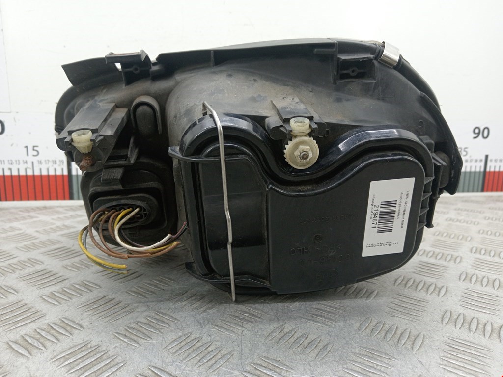 Фара правая VOLKSWAGEN Golf IV 1997-2003