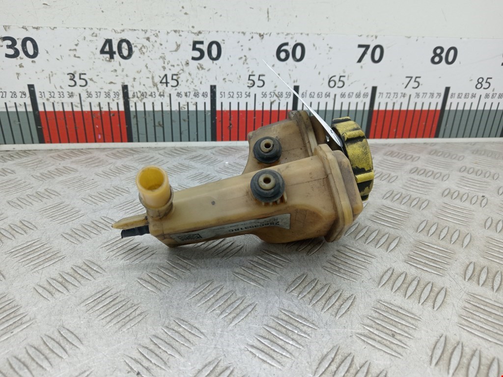 Бачок ГУР (гидроусилителя) FORD Fiesta 2001-2008