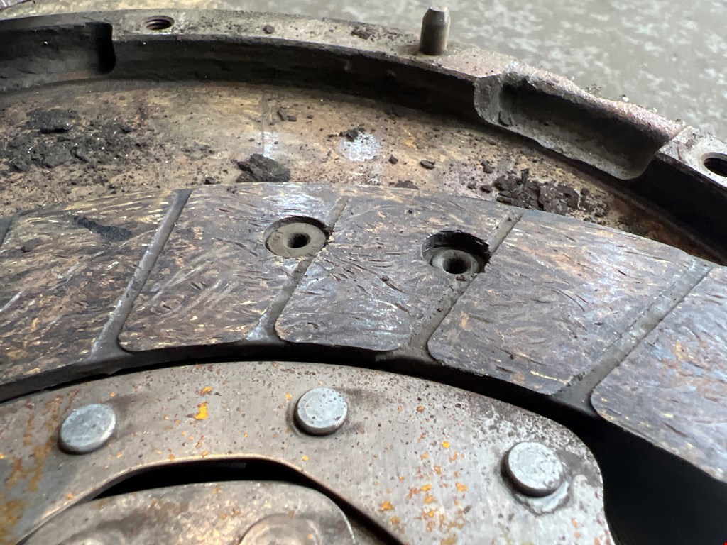 Маховик (демпфер сцепления) VOLKSWAGEN Passat B6 2005-2011