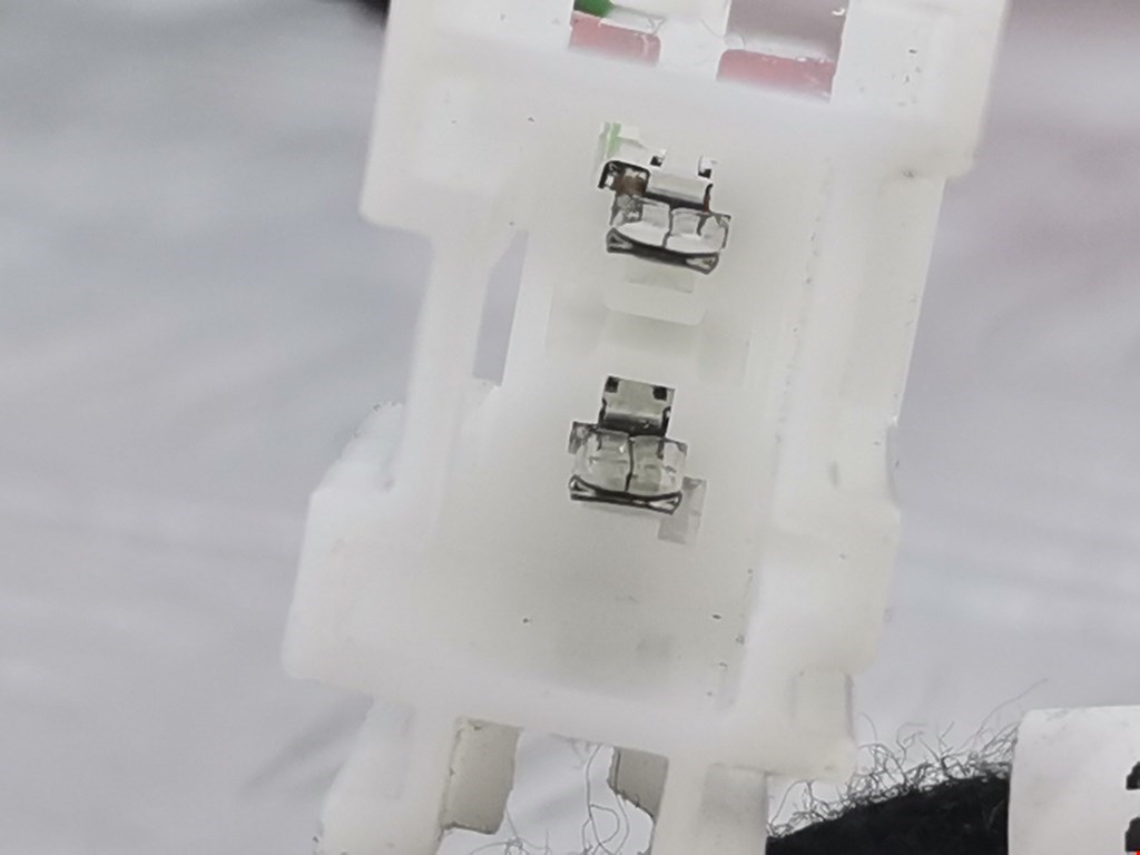 Динамик MERCEDES-BENZ E-Class W211, S211 2002-2009