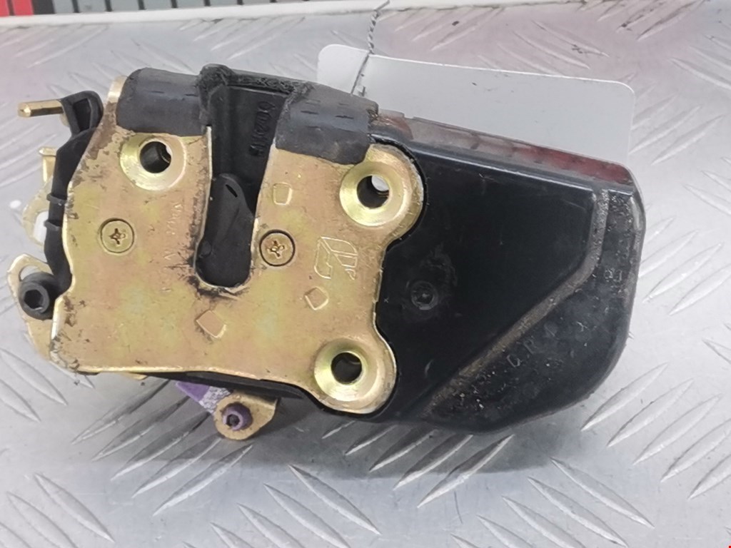 Замок двери передней правой CHRYSLER PT Cruser 2000-2010