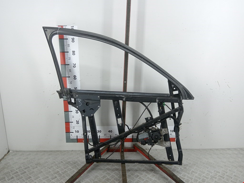 Стеклоподъемник передний левый AUDI A6 C5 1997-2004