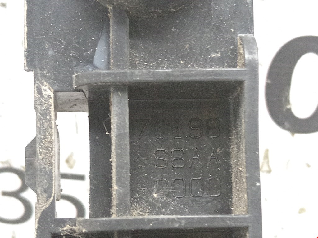 Кронштейн переднего бампера левый HONDA Civic 2001-2005