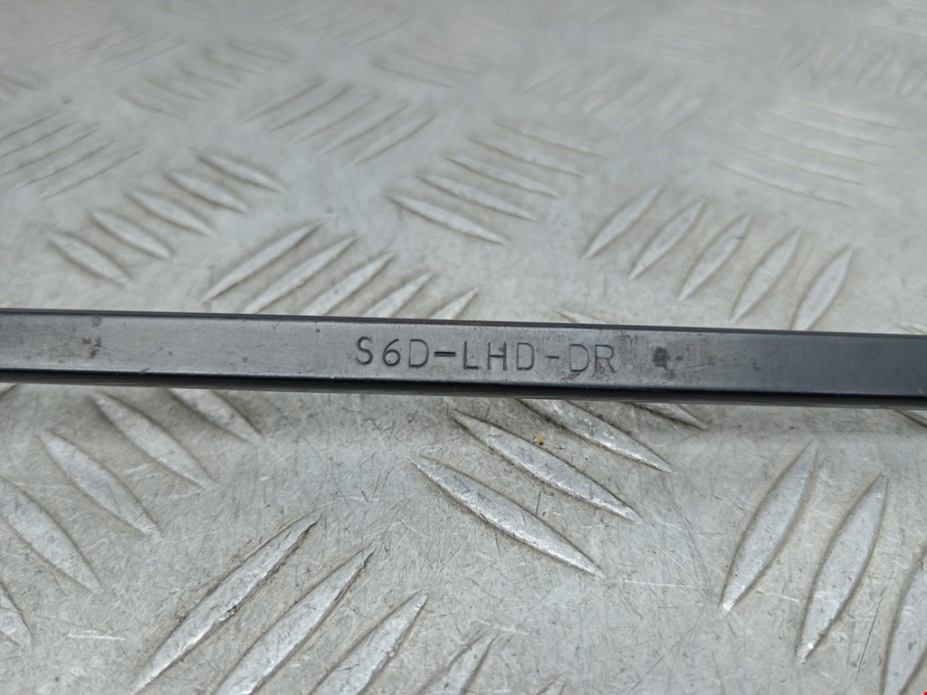 Поводок дворников передний левый/ правый HONDA Civic 2001-2005