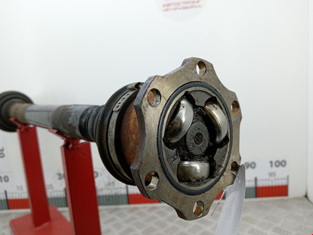 Полуось (привод, приводной вал) передняя правая SKODA Fabia MK1 1999-2006