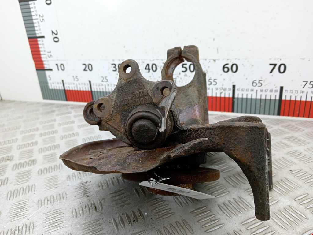 Ступица передняя левая VOLKSWAGEN Polo IV 2001-2009