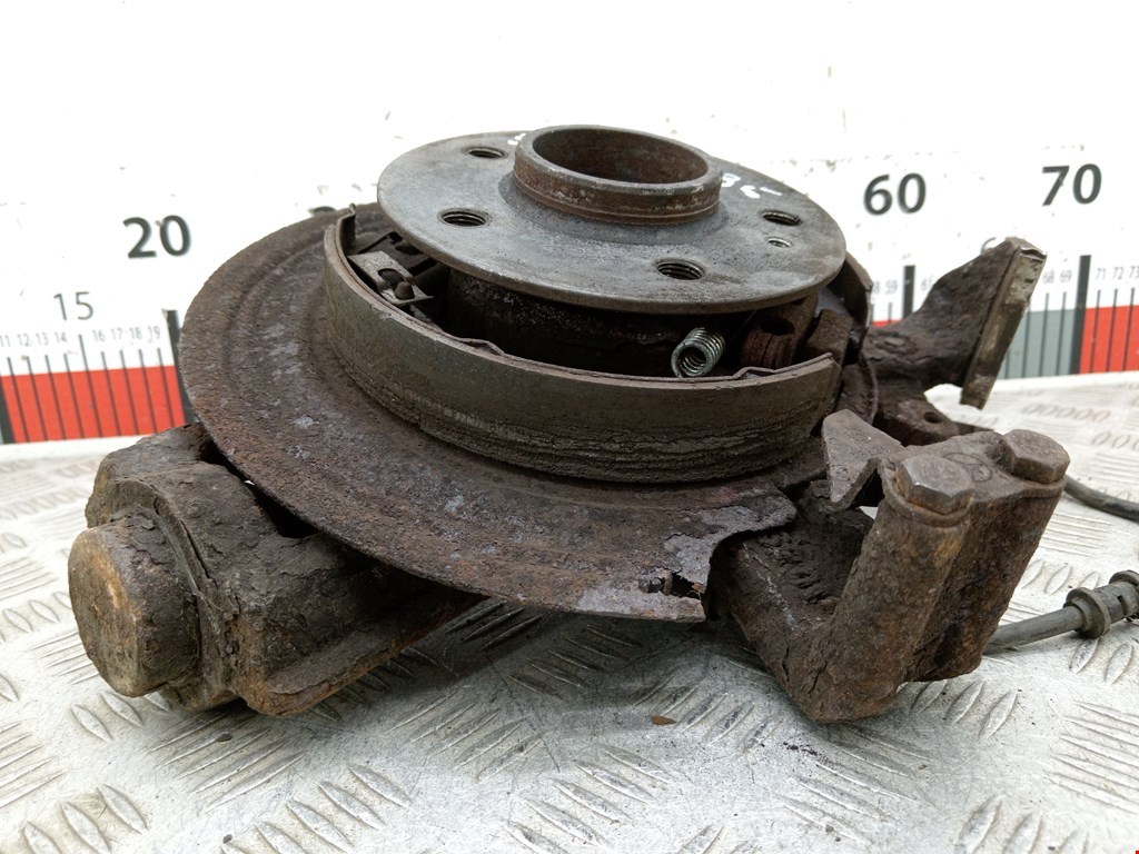 Ступица задняя правая MERCEDES-BENZ M-Class W163 ML 1997-2005