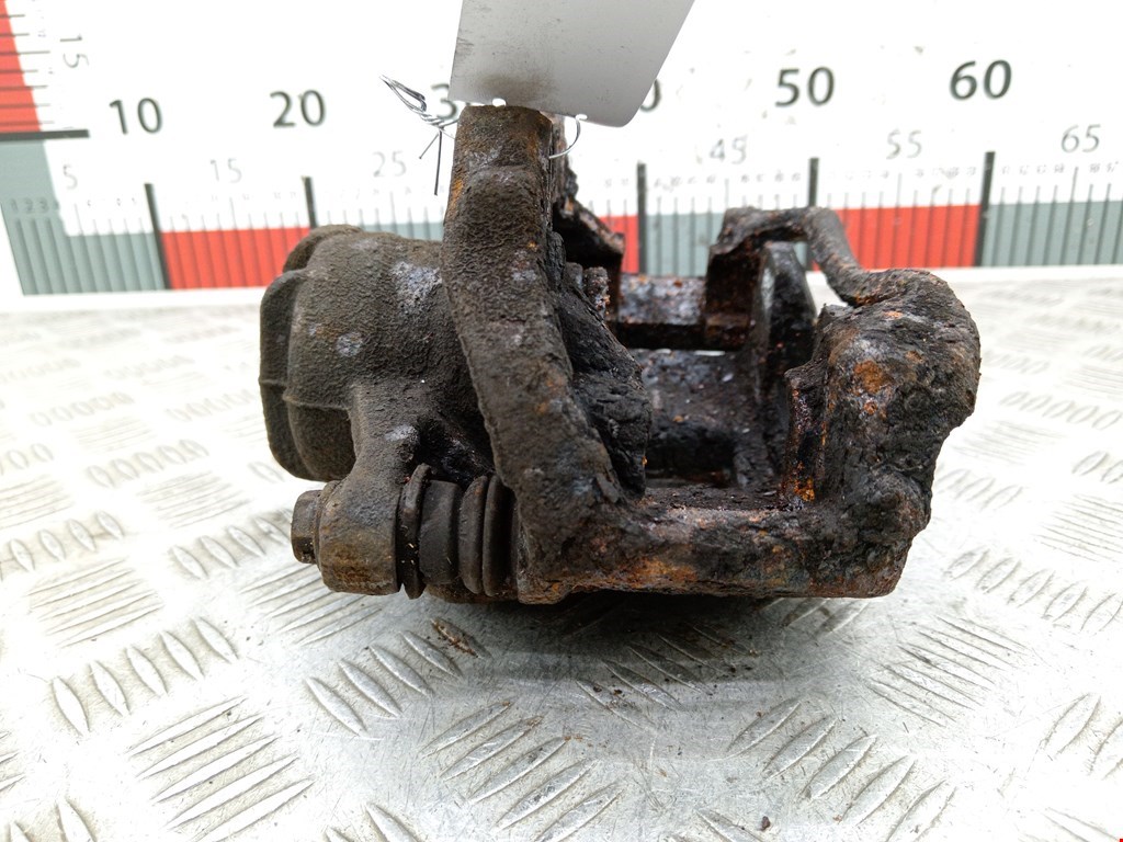 Суппорт передний правый PEUGEOT 307 2001-2008