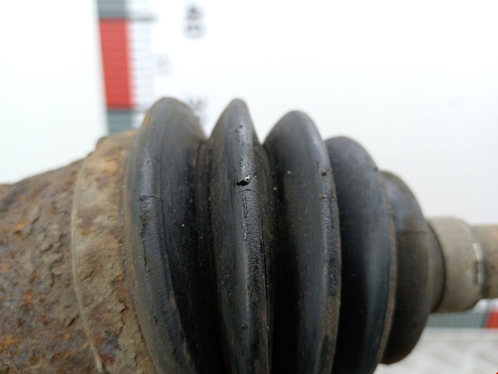 Полуось (привод, приводной вал) передняя правая MITSUBISHI Colt Z3 2003-2012