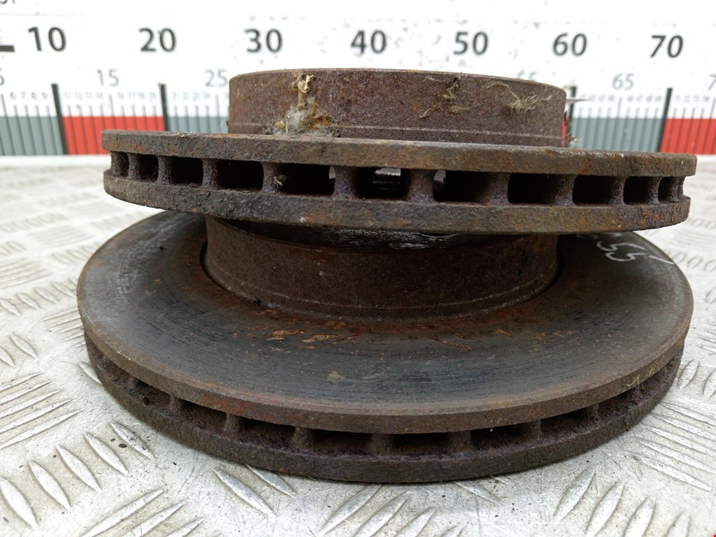 Диск тормозной передний MAZDA Premacy CP 1999-2004